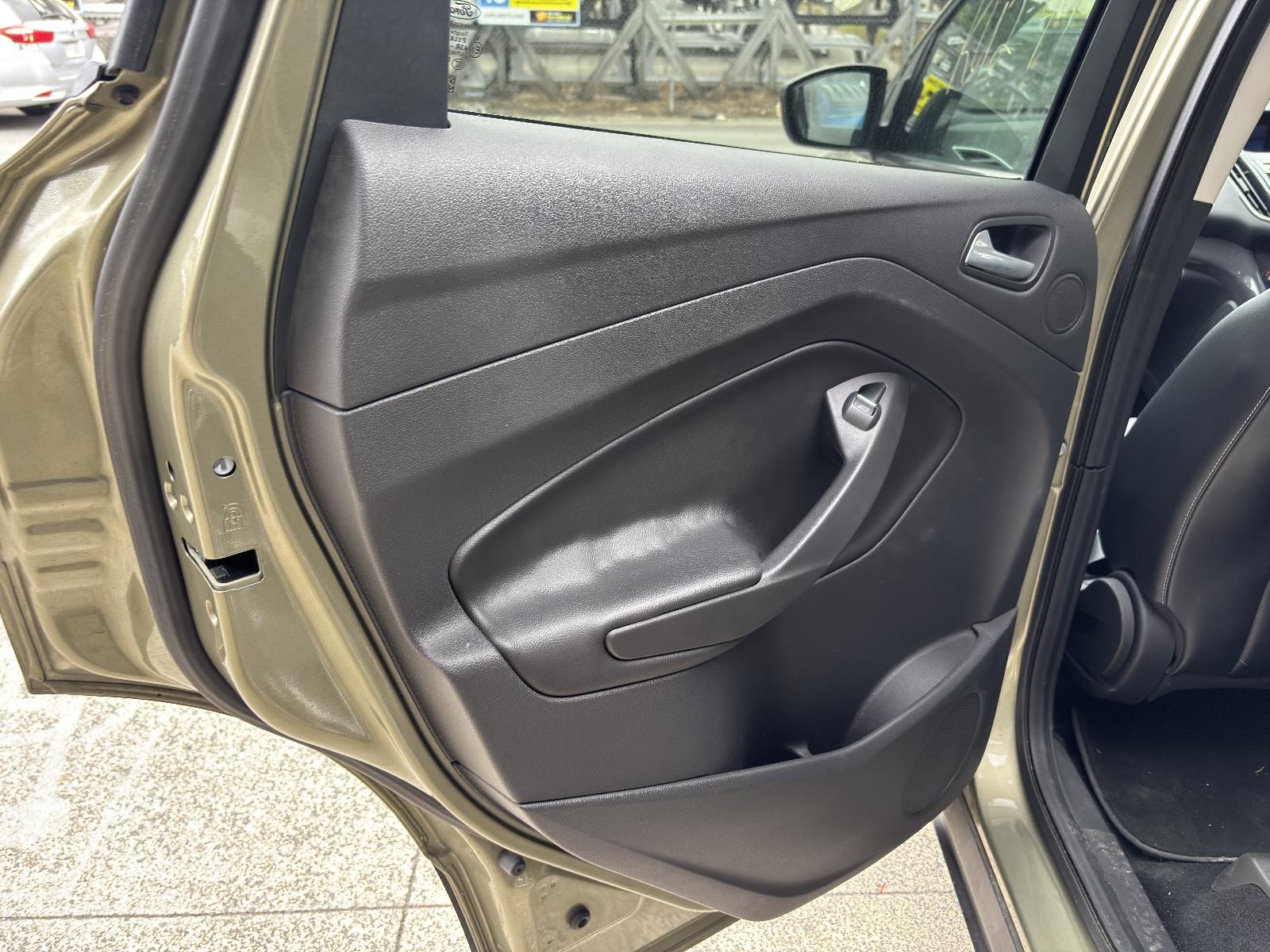 Ford Kuga - TF 2013-Present