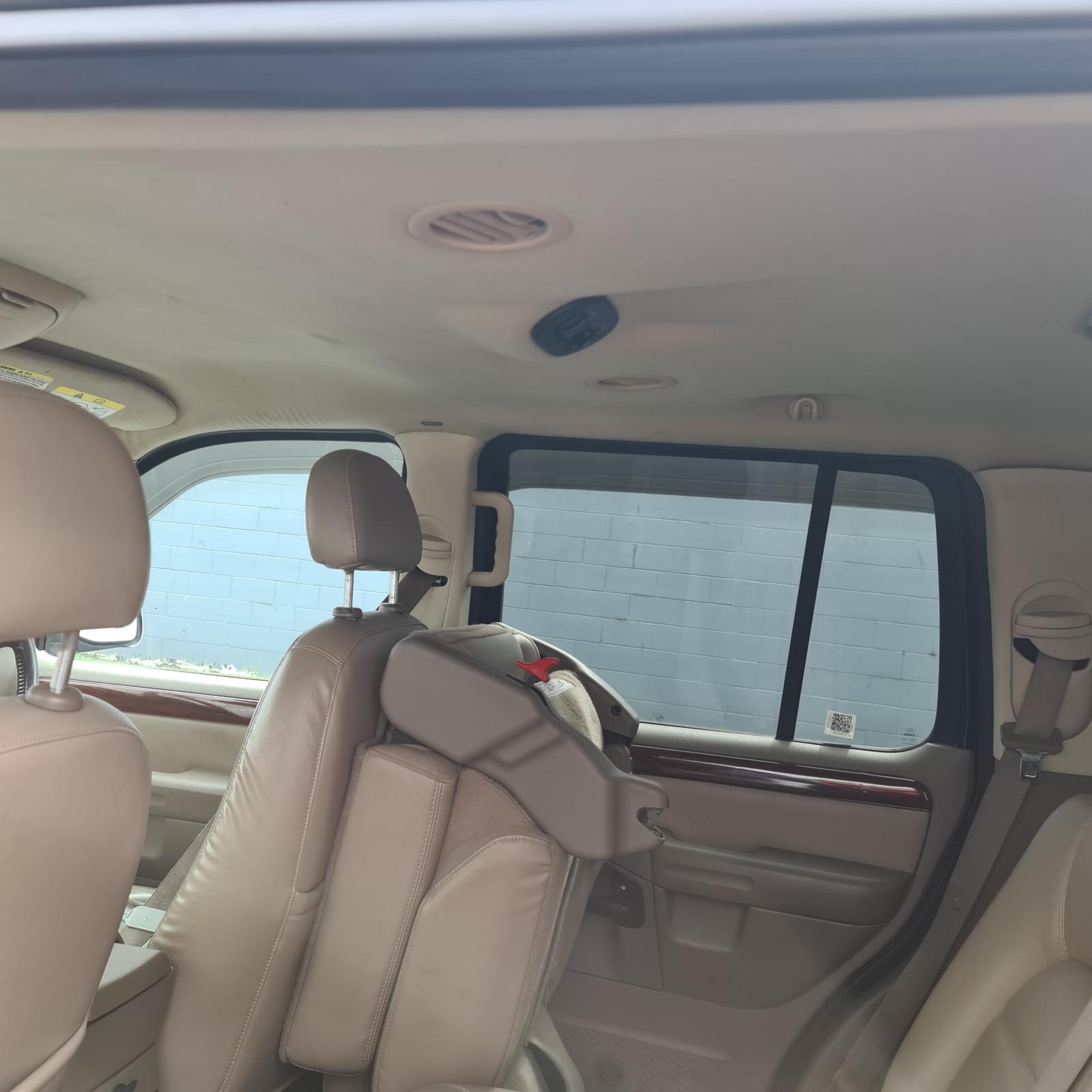 Ford Explorer - UT 2005-2007