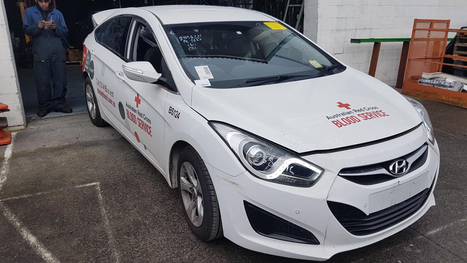 Hyundai i45 - 2010-2013