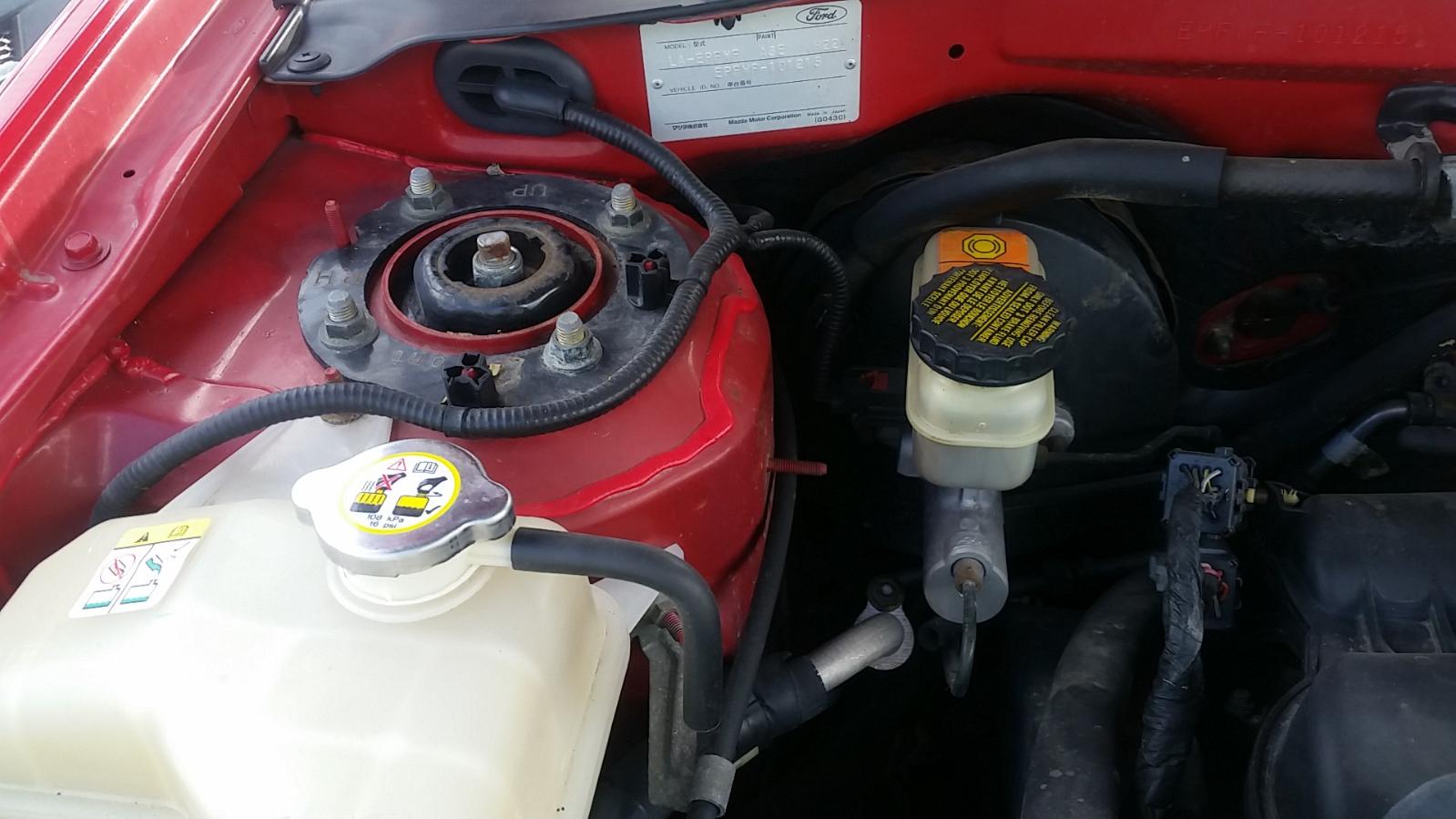 Ford Escape - EP 2001-2003