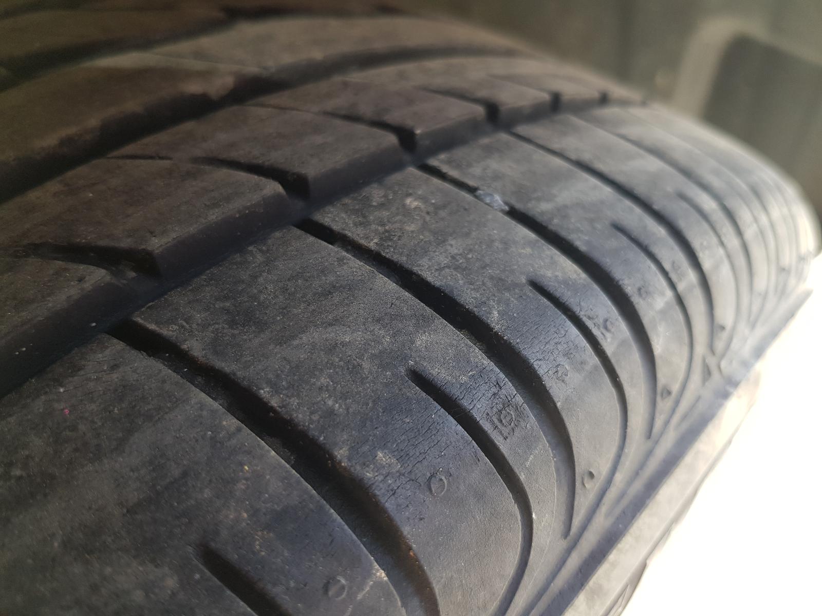 Holden Cruze - 2009-Present