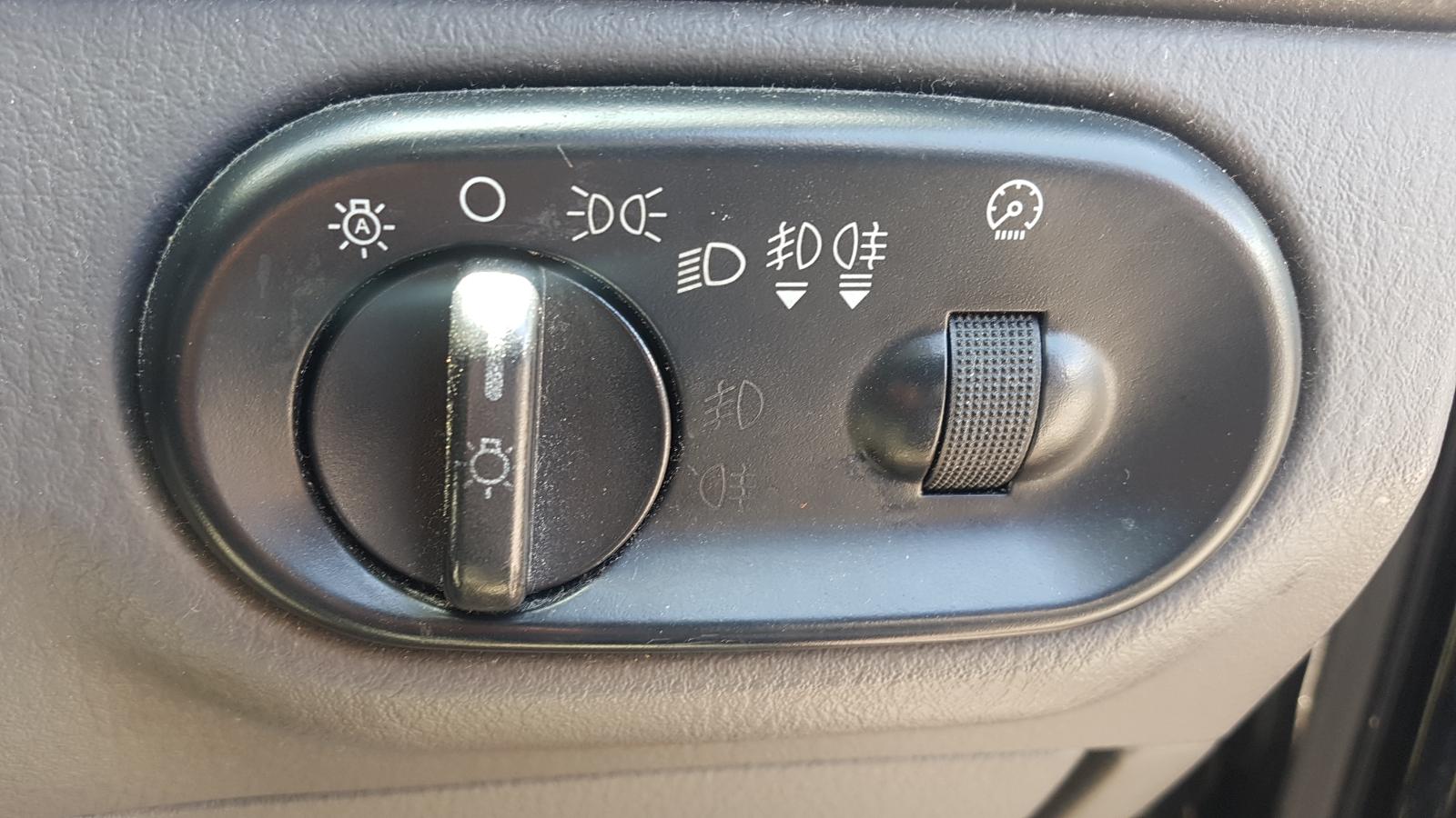 Ford Explorer - UT 2001-2005