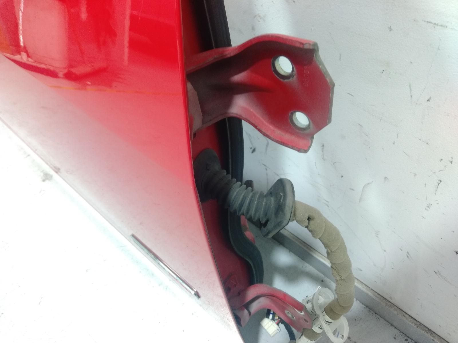 Right_Front_Door