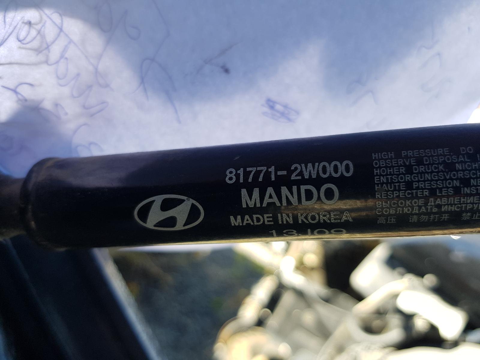 Hyundai Santa Fe - 2013-Present