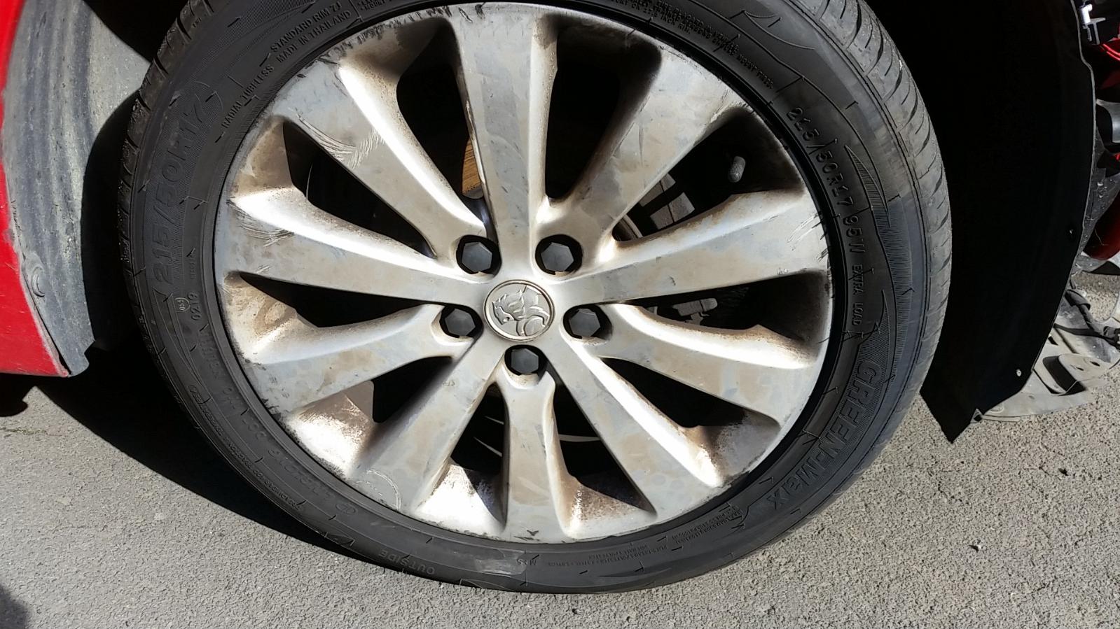 Holden Cruze - 2009-Present