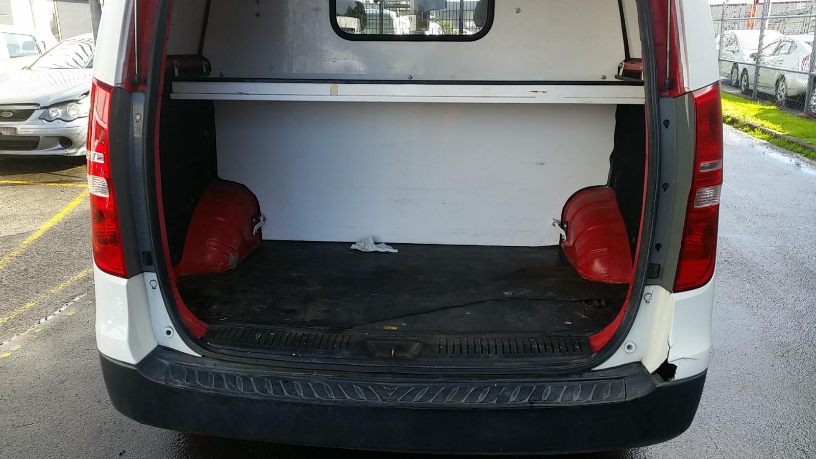 Hyundai H1 Van - 2008-2016