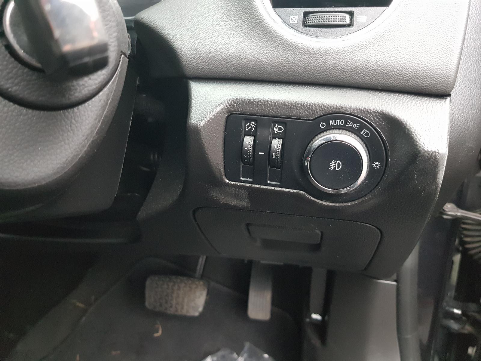 Holden Cruze - 2009-Present