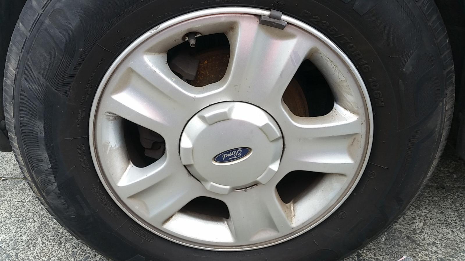 Ford Escape - EP 2001-2003