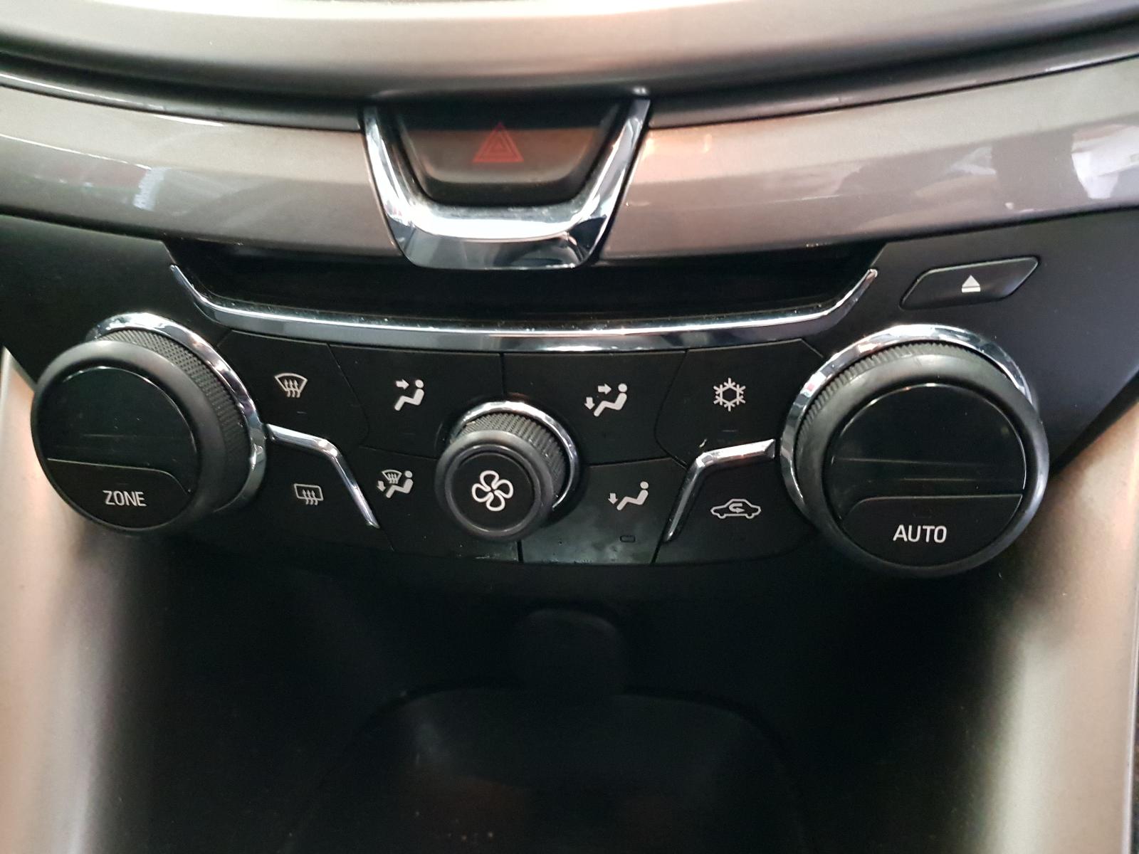 Holden Commodore - VF 2013-Present