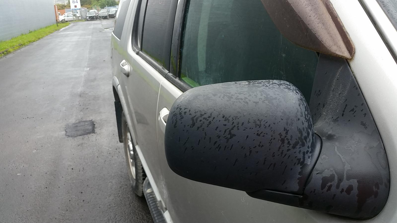 Ford Explorer - UT 2001-2005