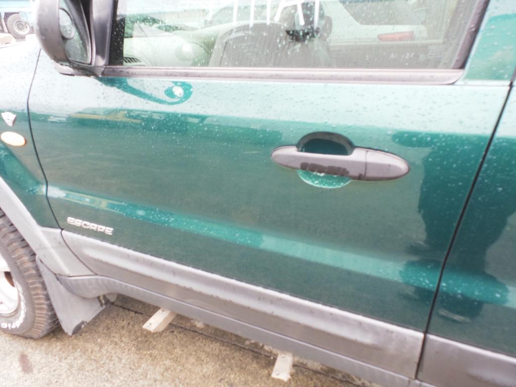 Ford Escape - EP 2001-2003