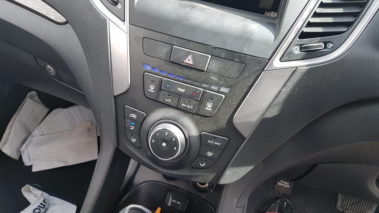 Hyundai Santa Fe - 2013-Present