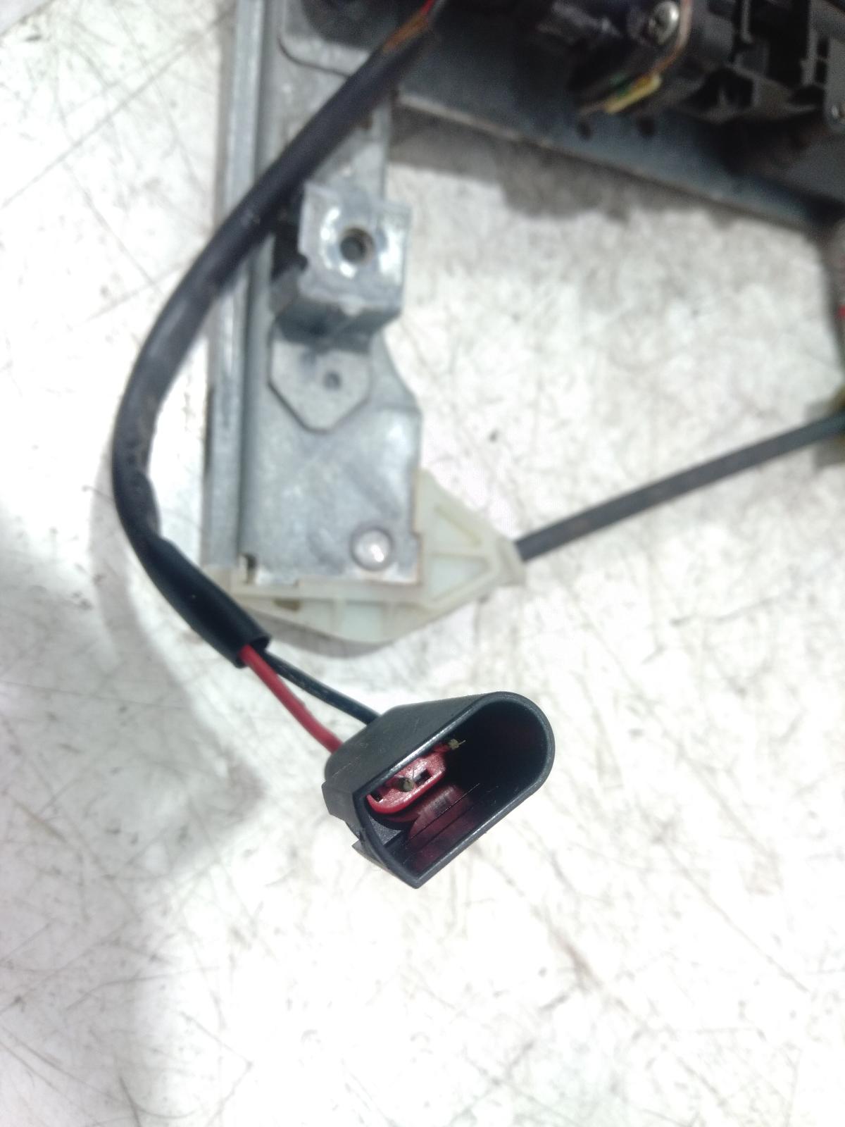 Right Rear Wnd Reg Motor