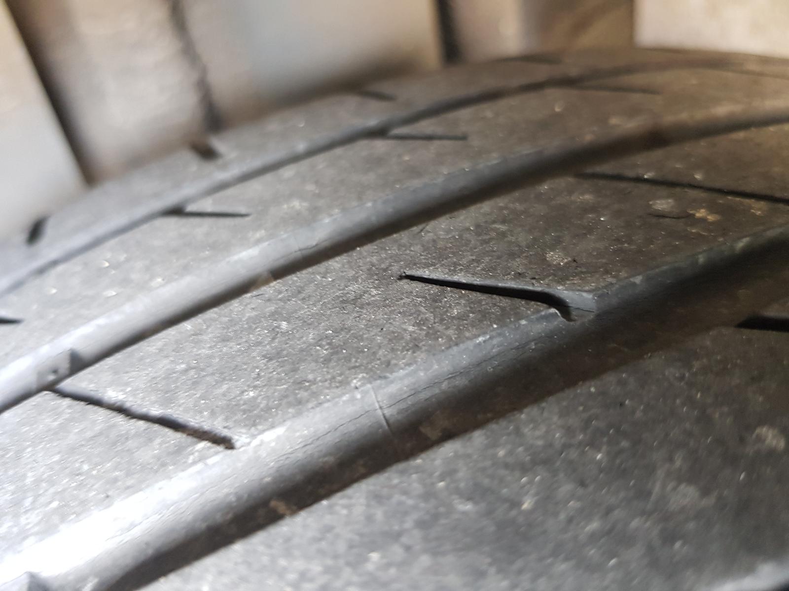 Holden Cruze - 2009-Present