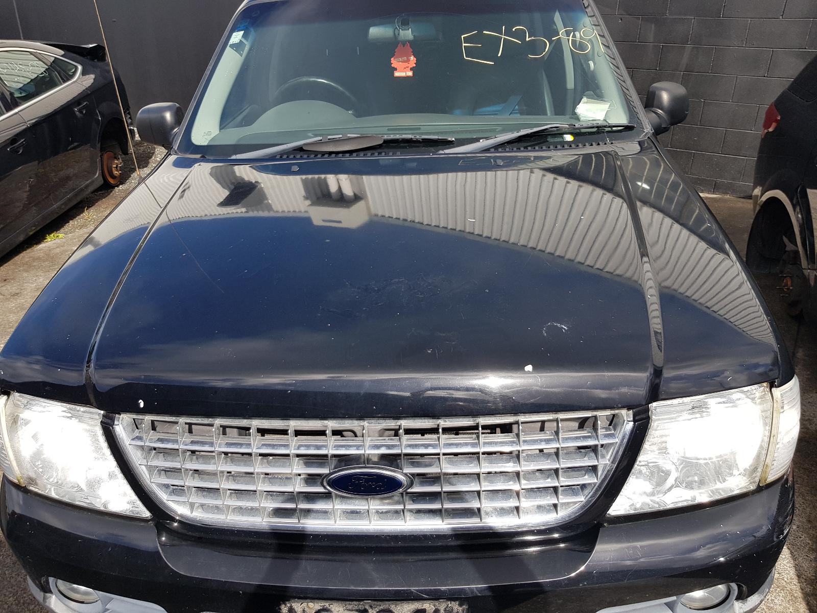 Ford Explorer - UT 2001-2005