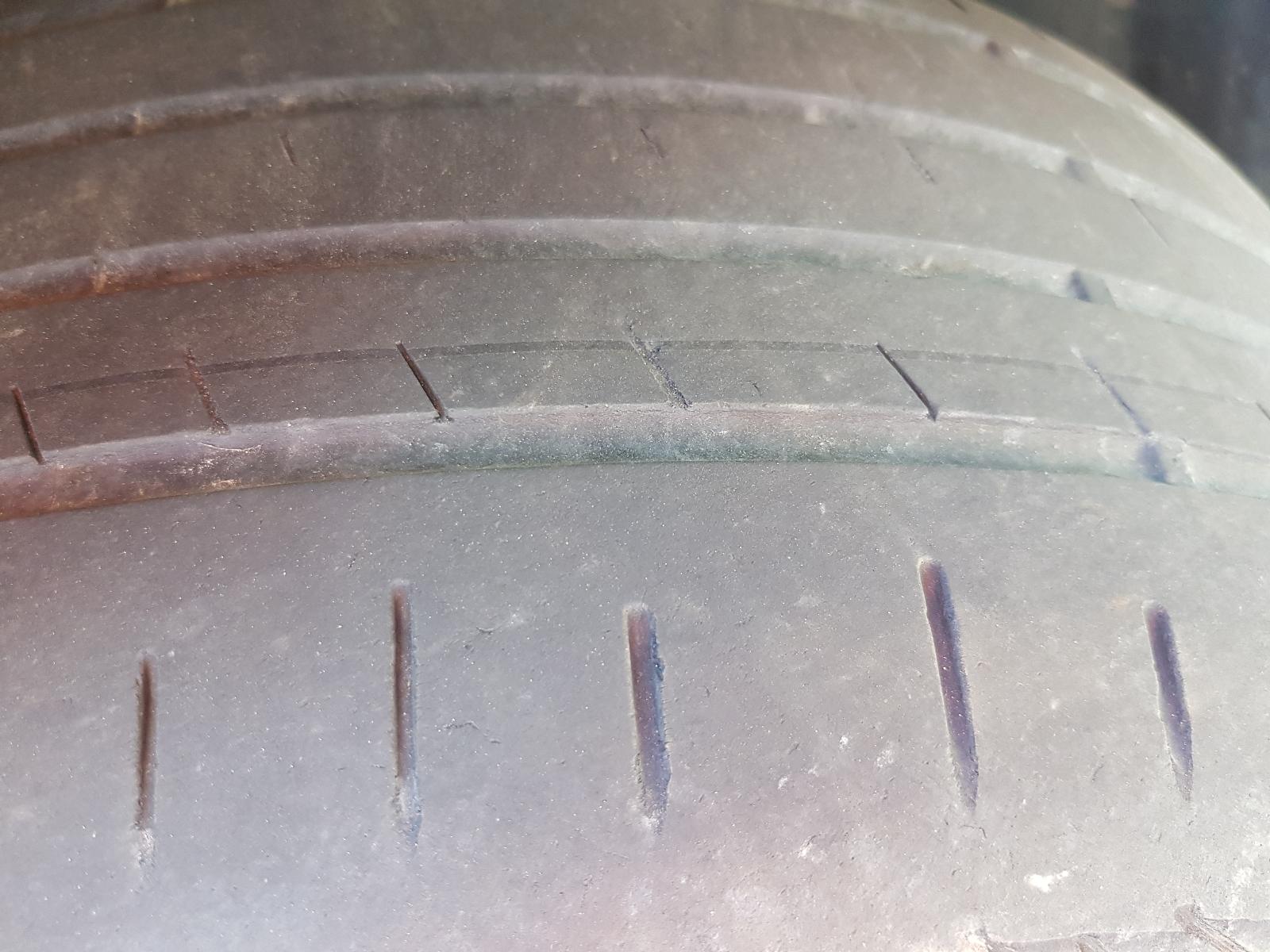 Holden Cruze - 2009-Present