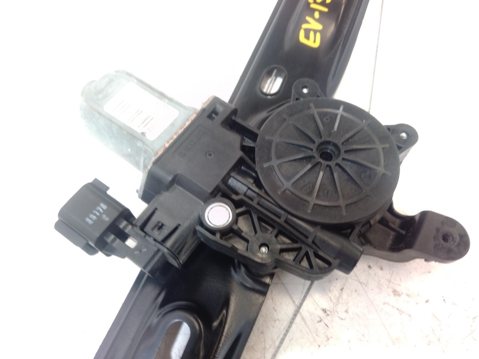 Right_Rear_Wnd_Reg_Motor