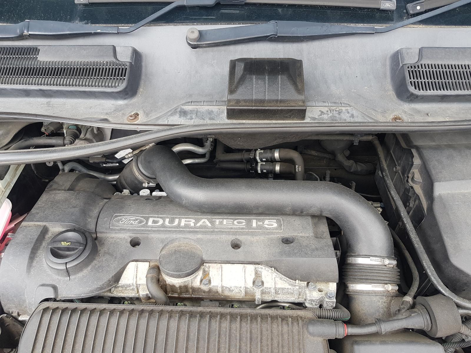 Ford Kuga - TE 2012-2013