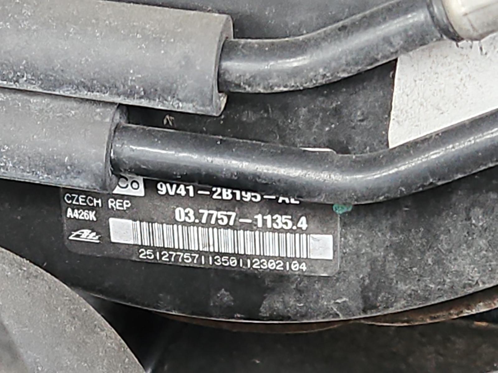 Ford Kuga - TE 2012-2013