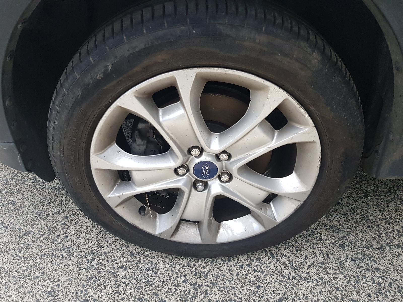 Ford Kuga - TF 2013-Present