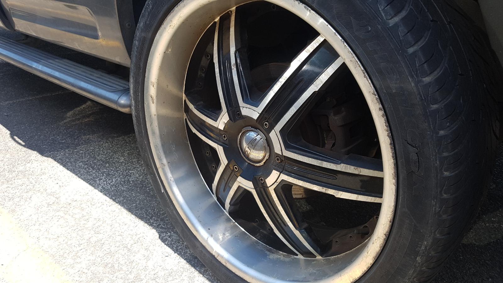 Ford Explorer - UT 2001-2005