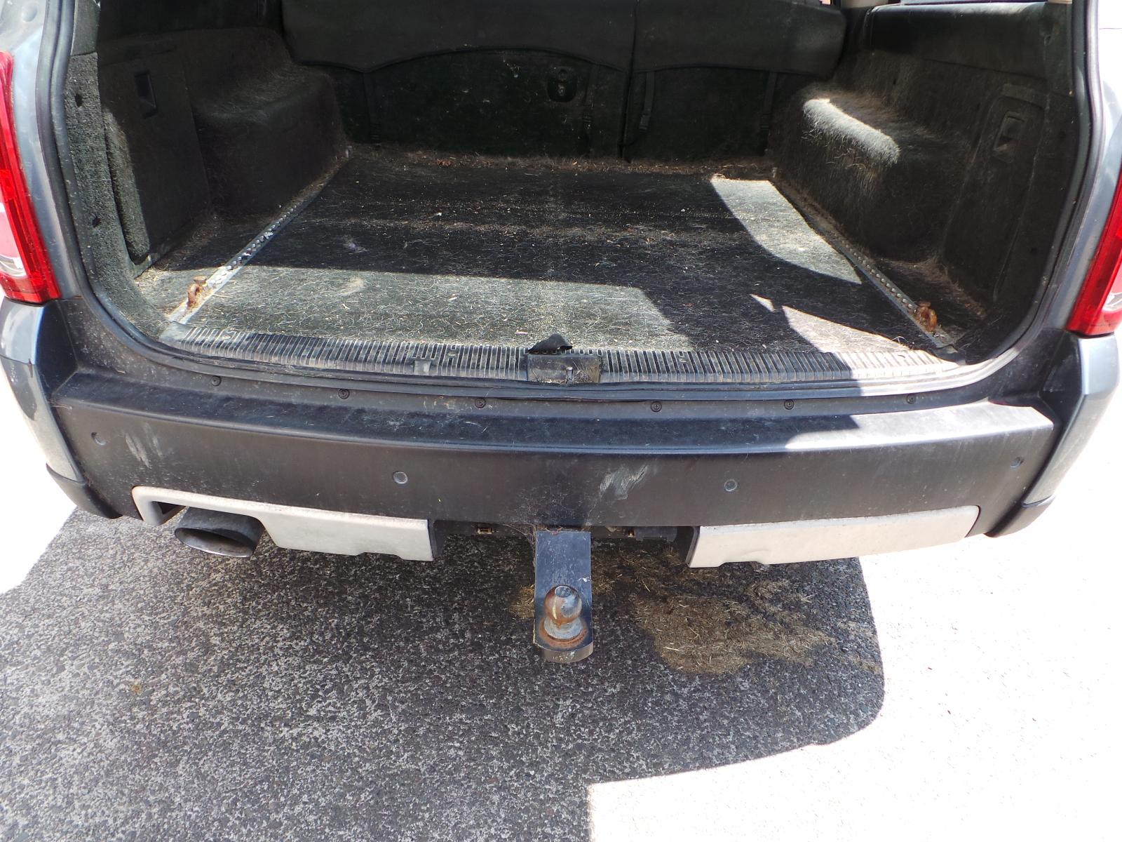 Holden Adventra - VZ 2005-2007