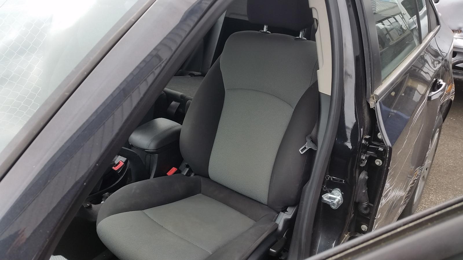 Holden Cruze - 2009-Present