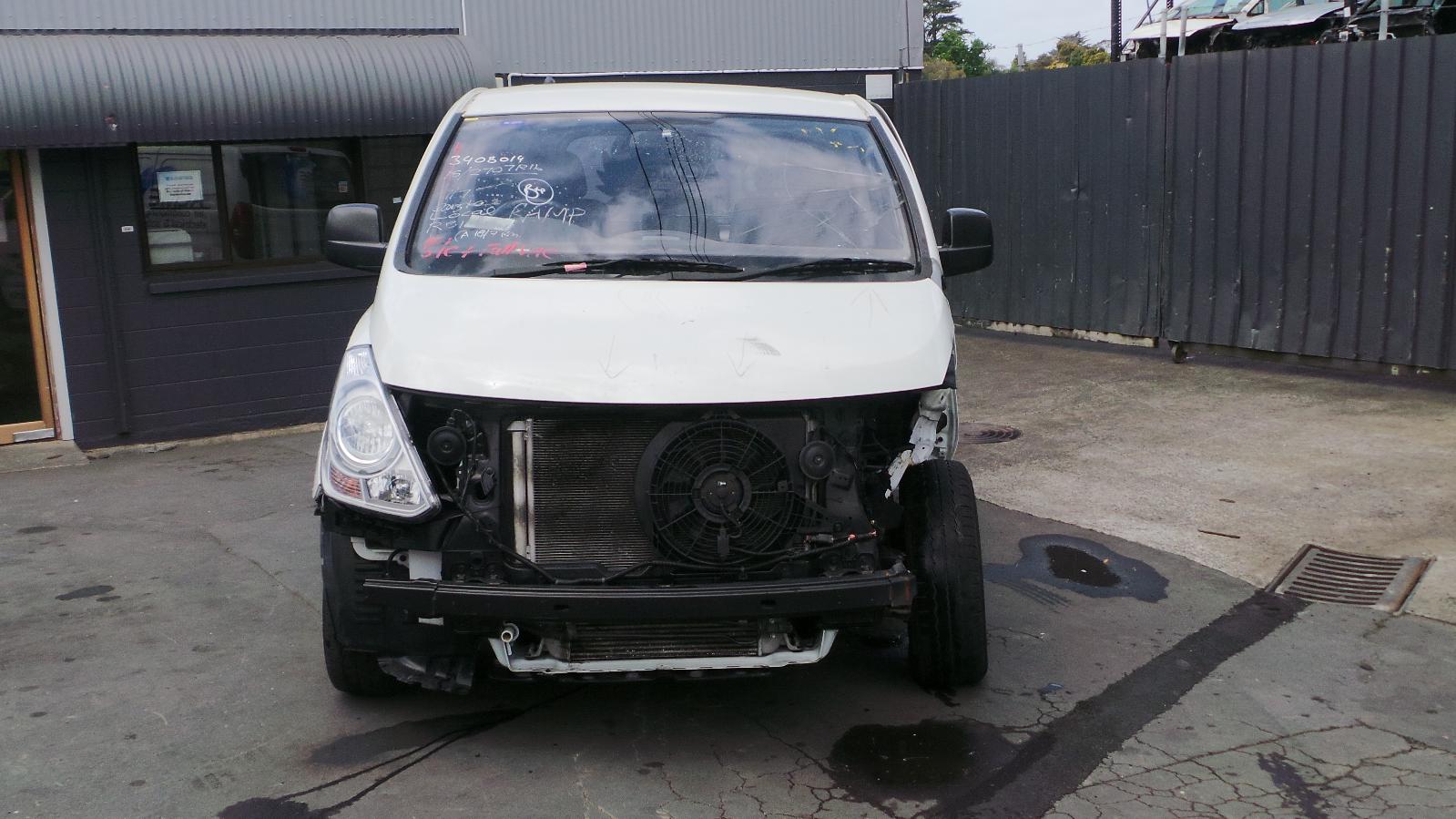 Hyundai H1 Van - 2008-2016