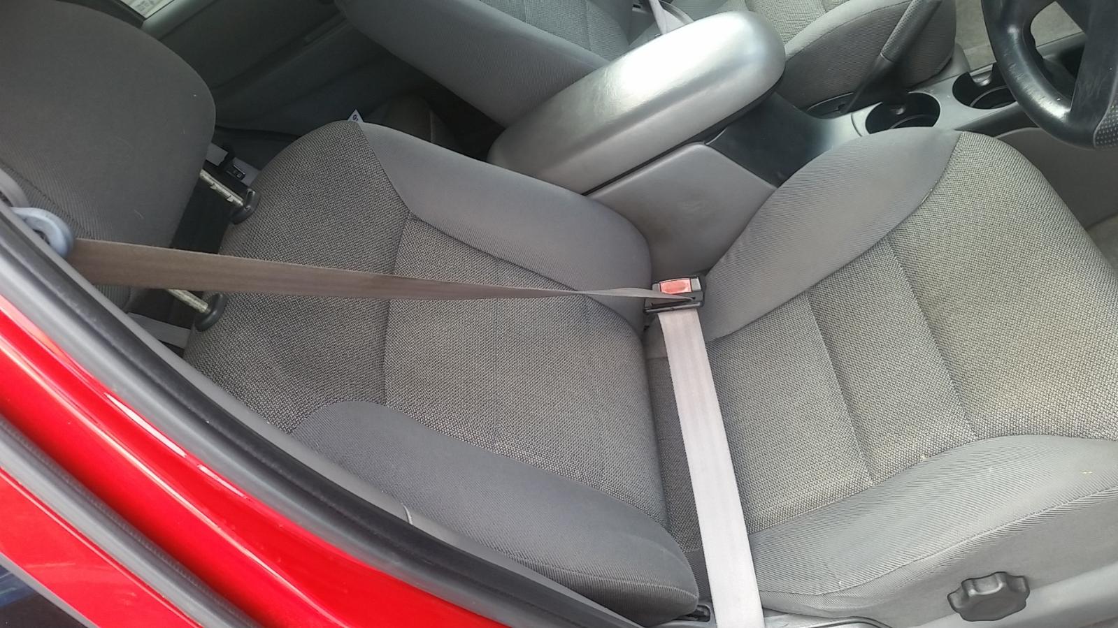 Ford Escape - EP 2001-2003