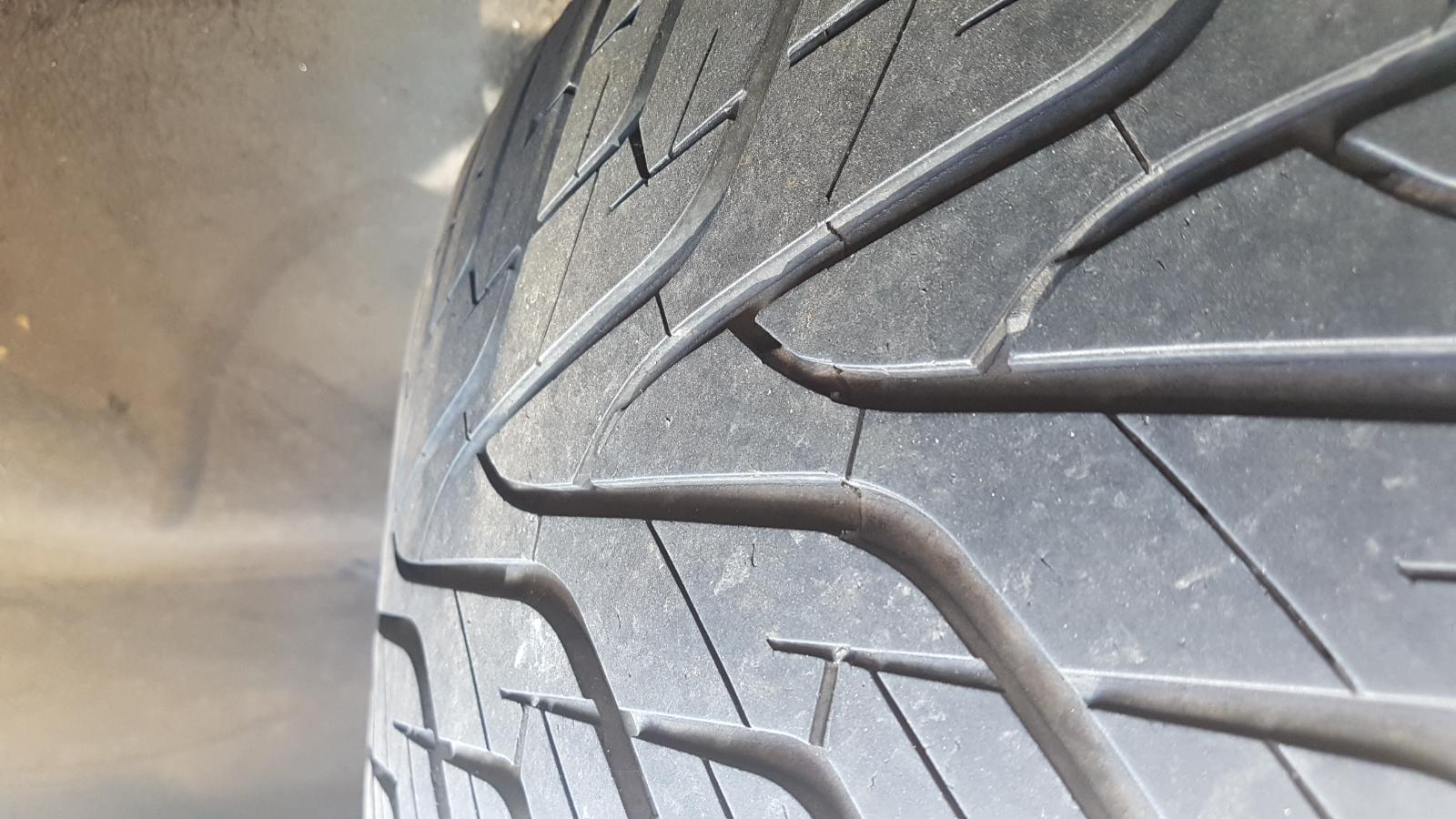 Ford Explorer - UT 2001-2005