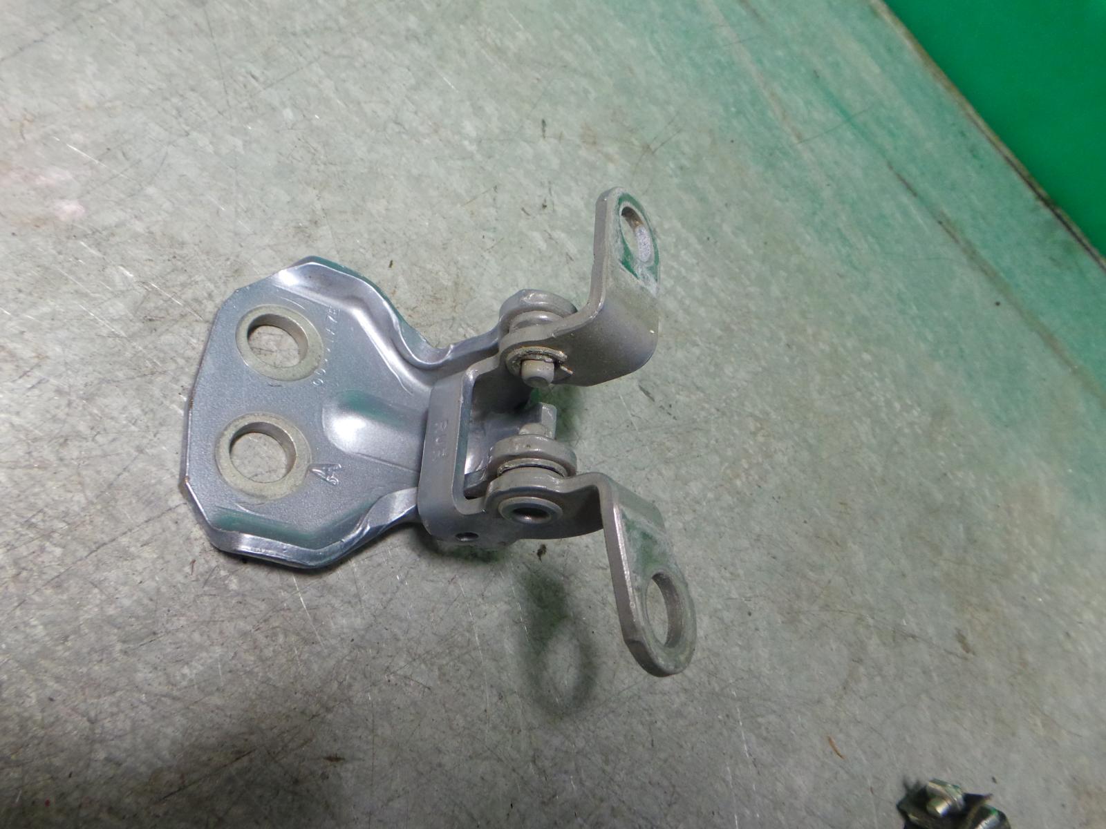 Door_Hinge_Runner