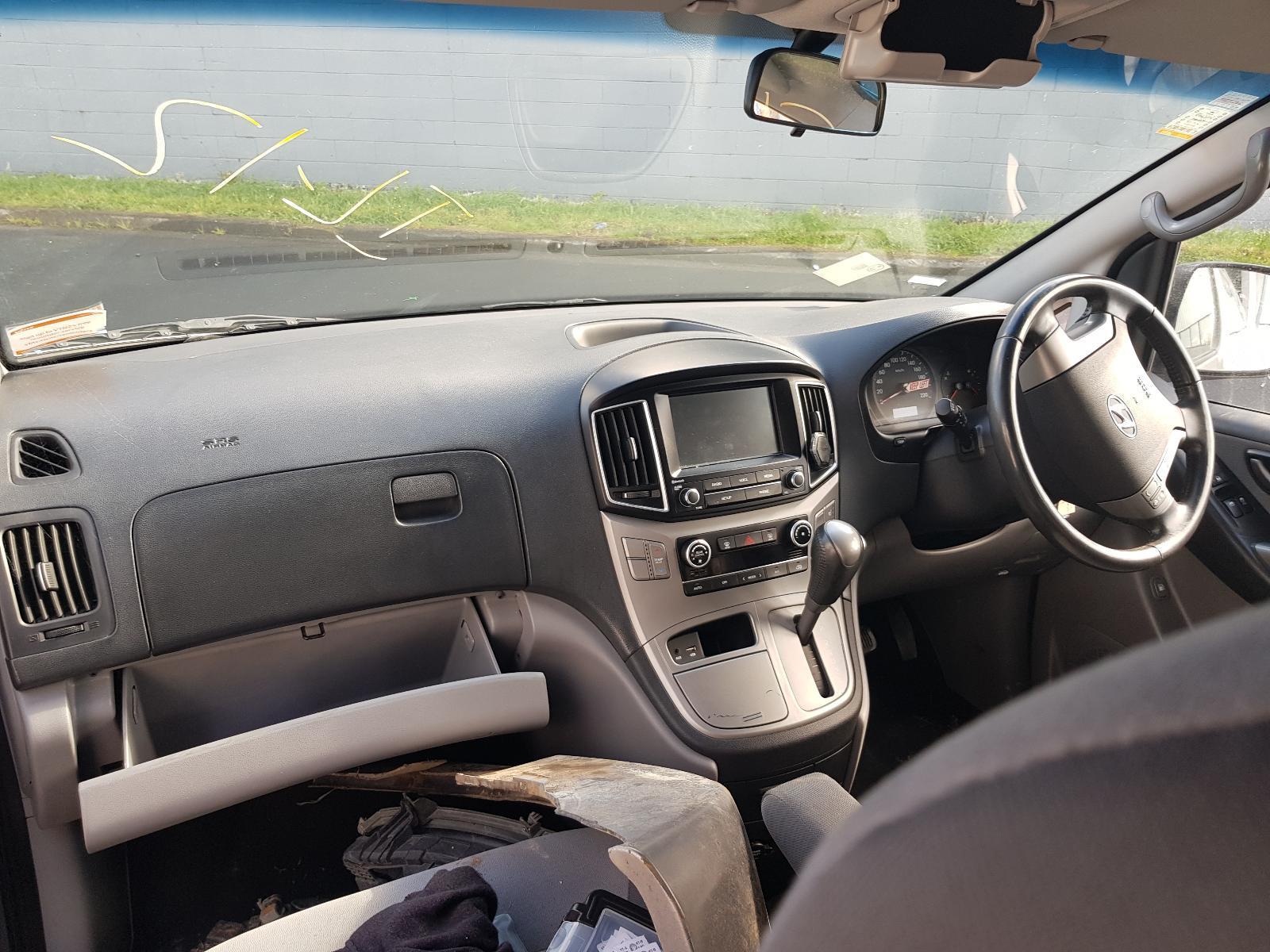 Hyundai H1 Van - 2008-2016