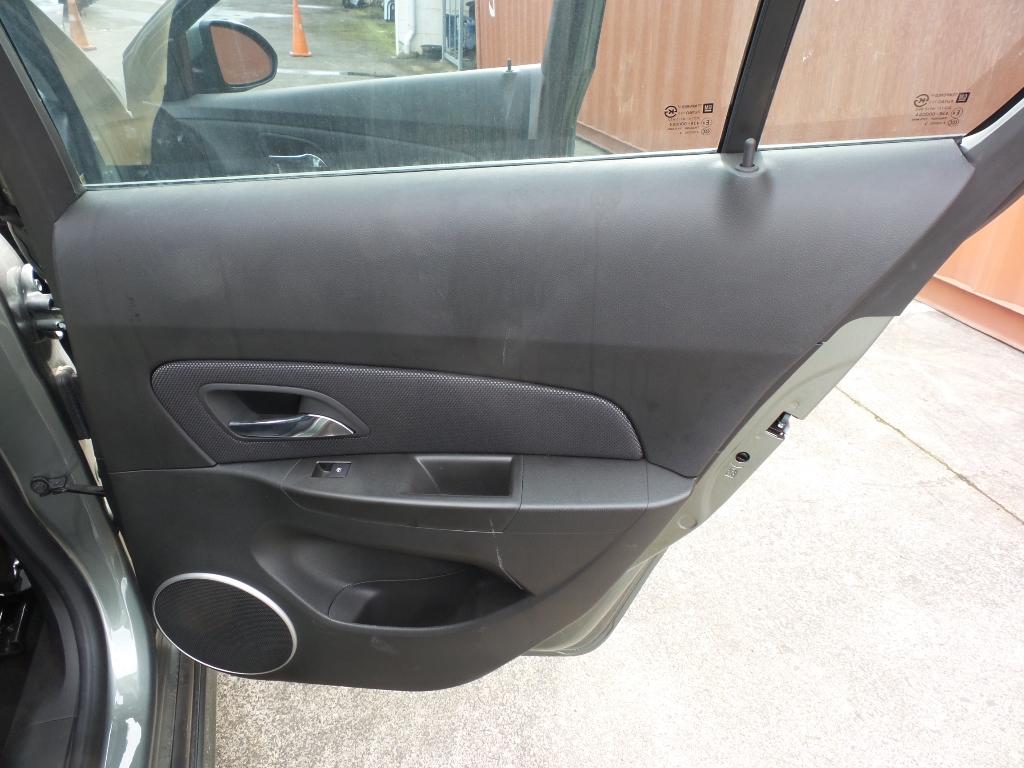 Holden Cruze - 2009-Present