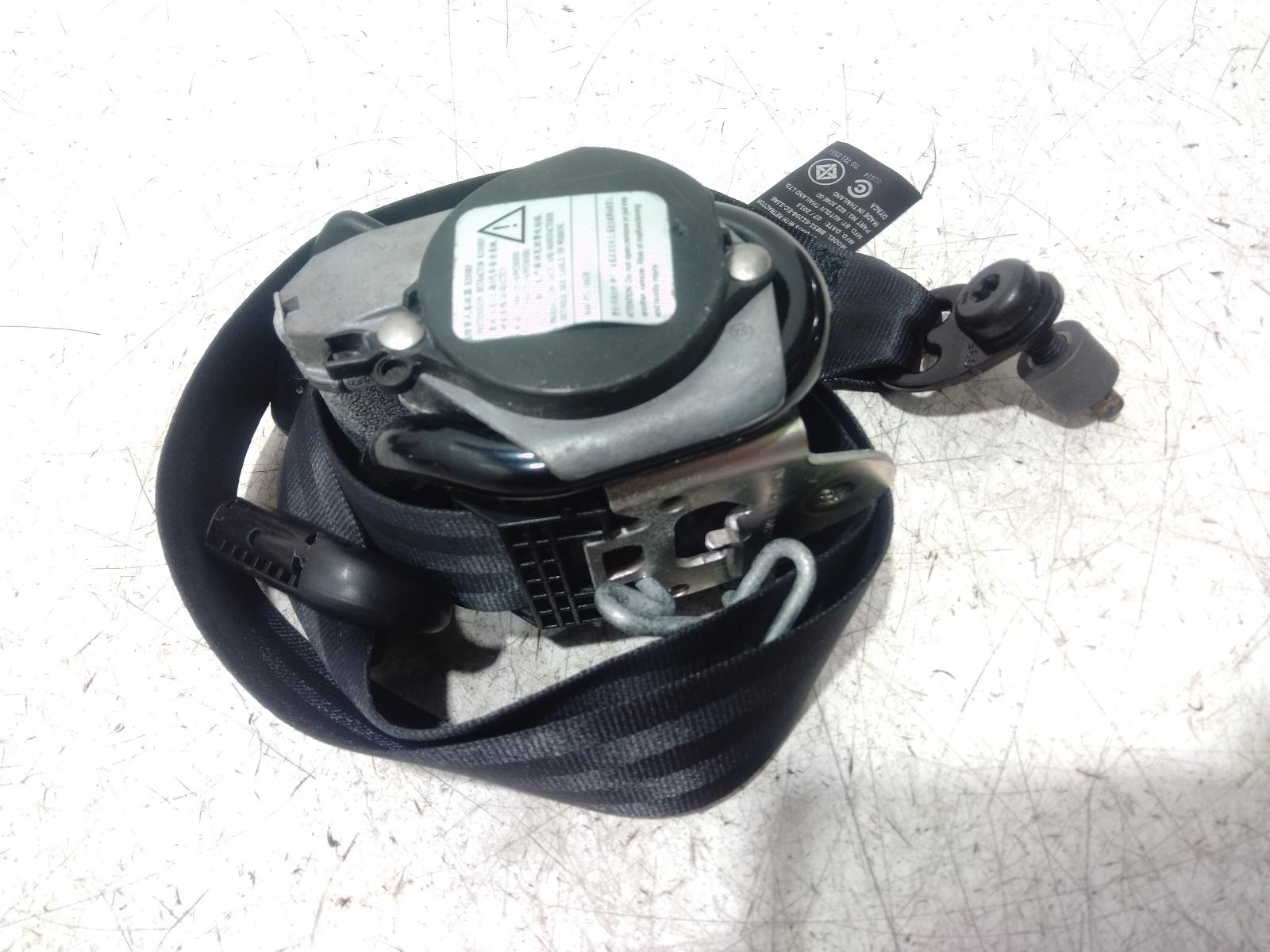 Seat_Belt_Stalk