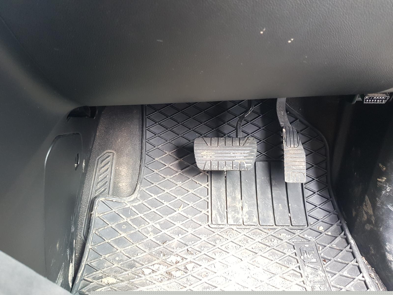 Holden Captiva - Captiva 7 2011-Present