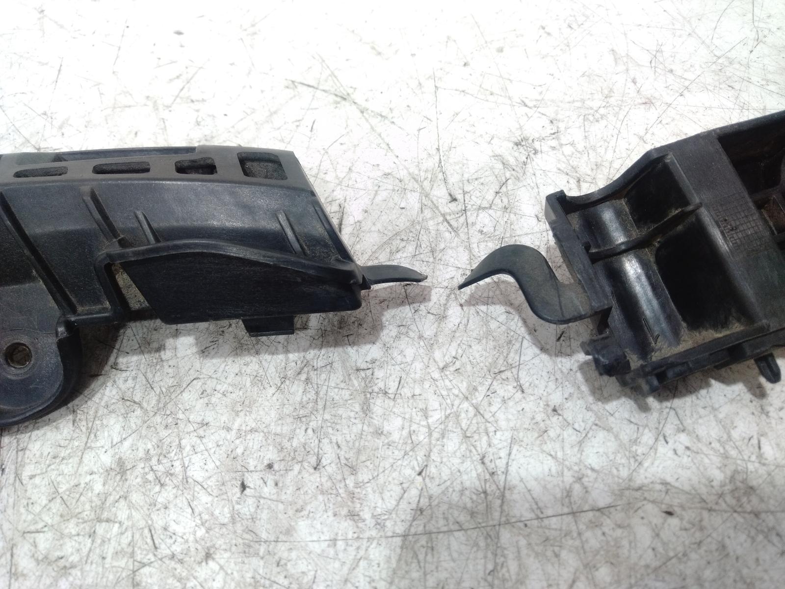 R_Bar_Bracket_Reinfo