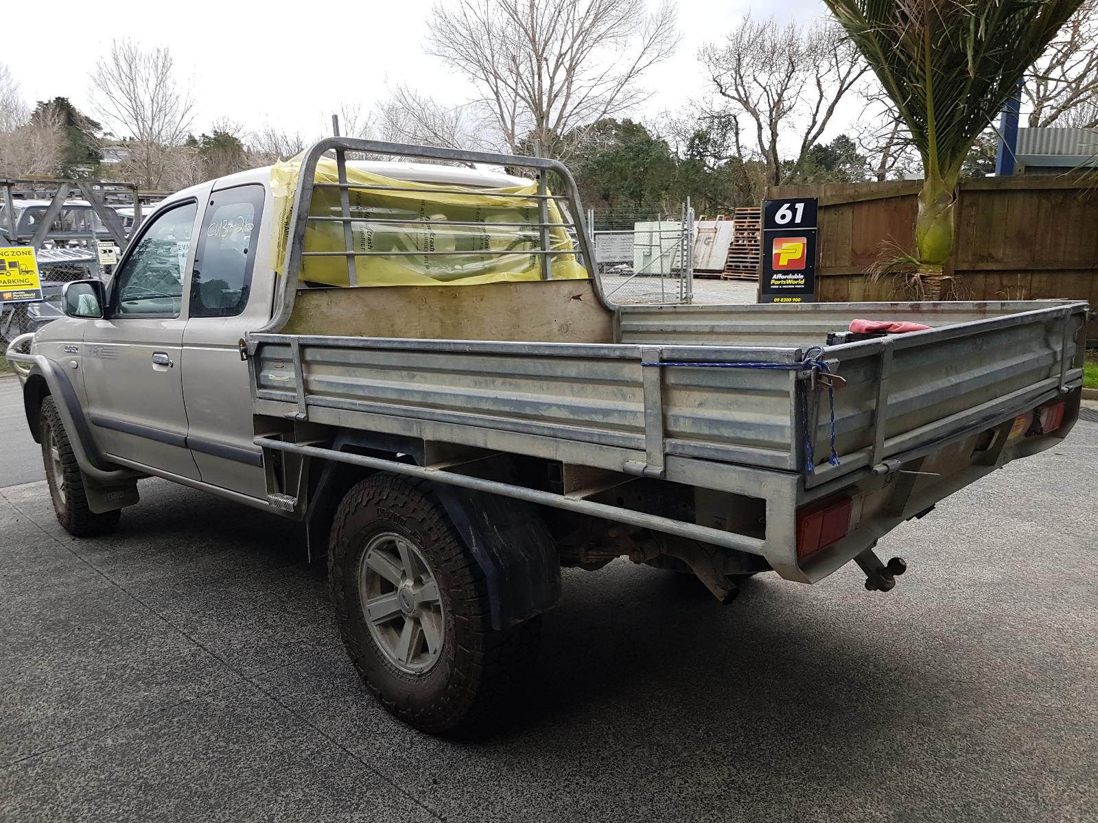 Ford Courier - UT 2005-2006