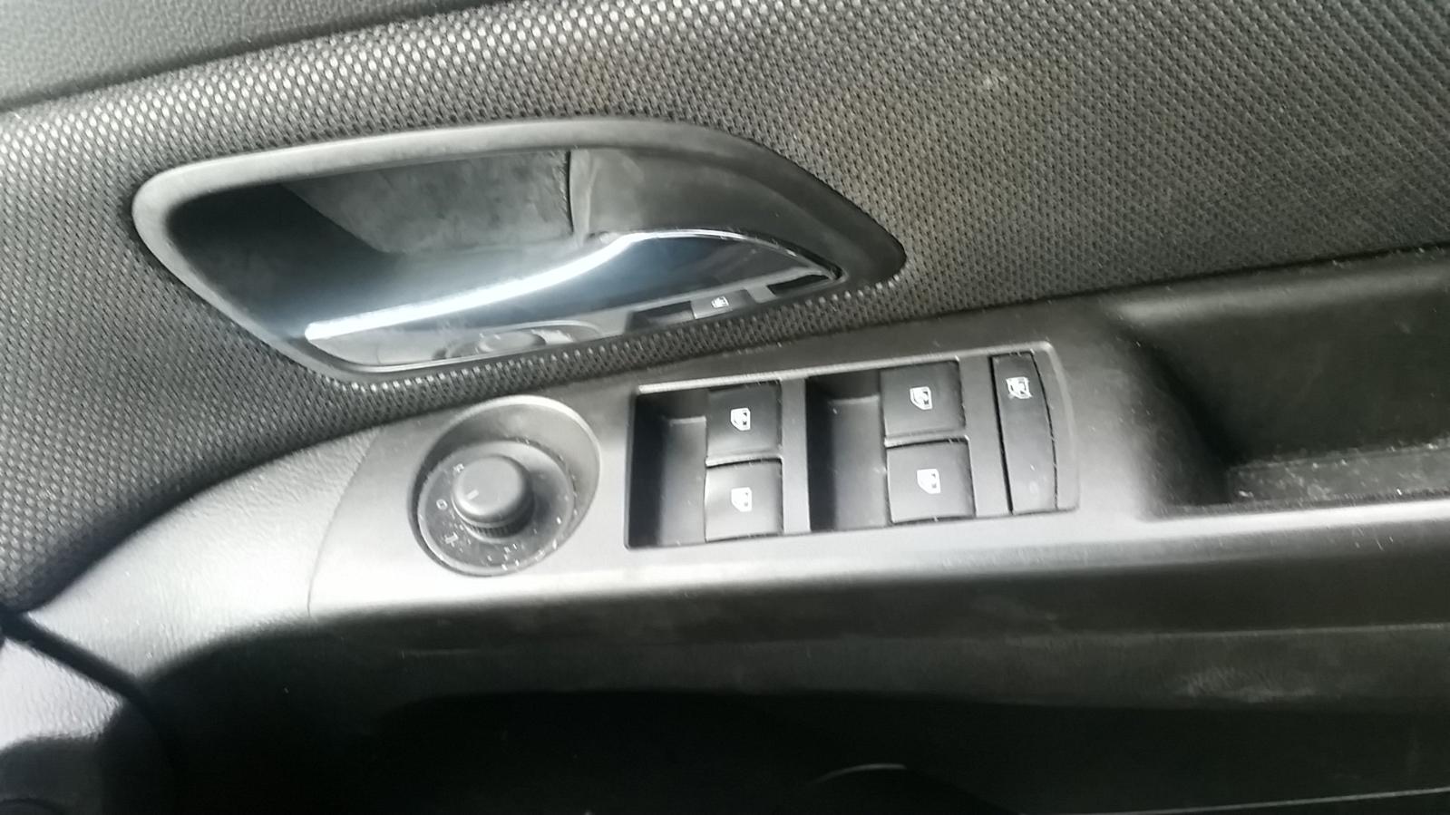 Holden Cruze - 2009-Present