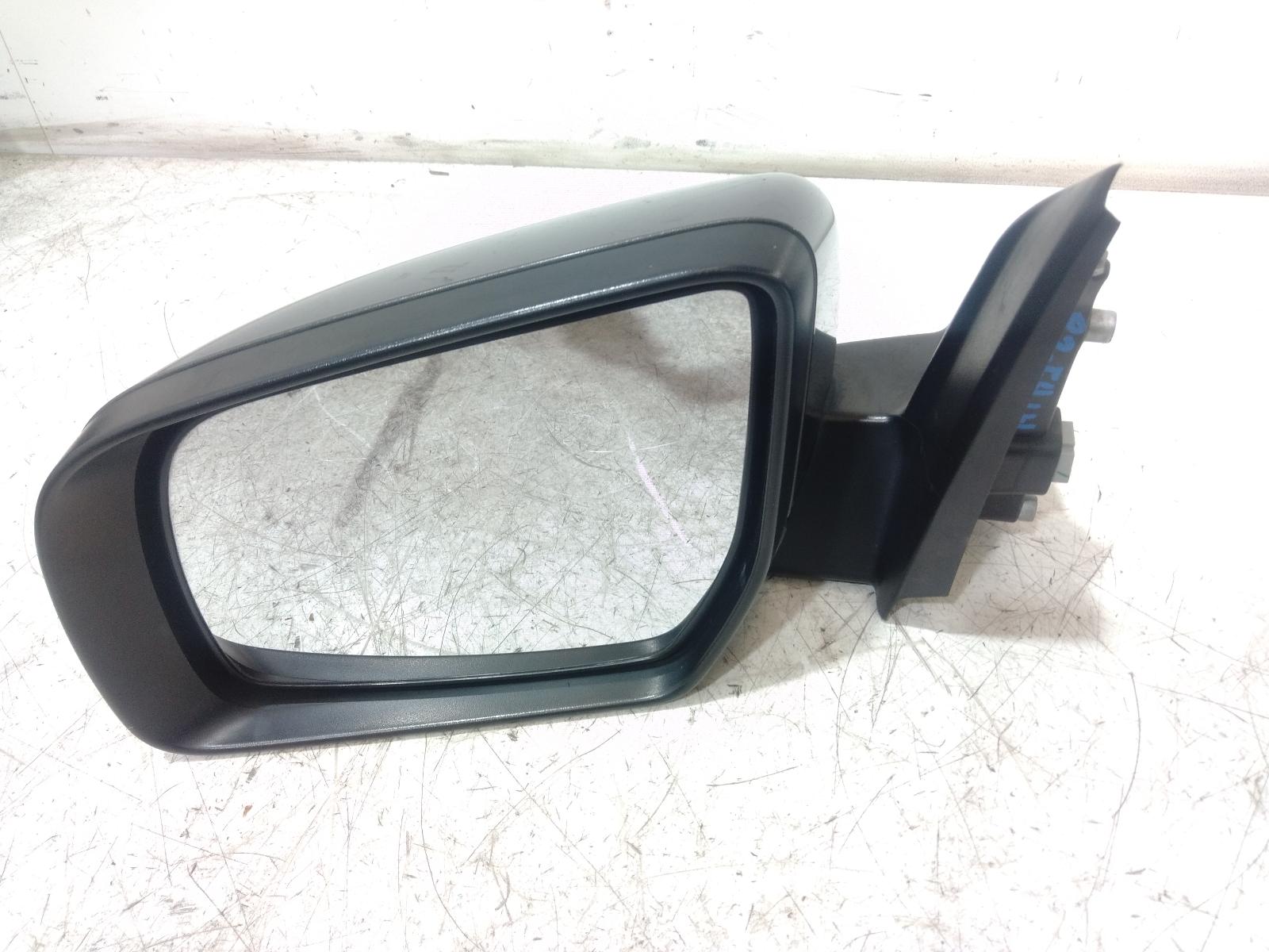 Left Door Mirror