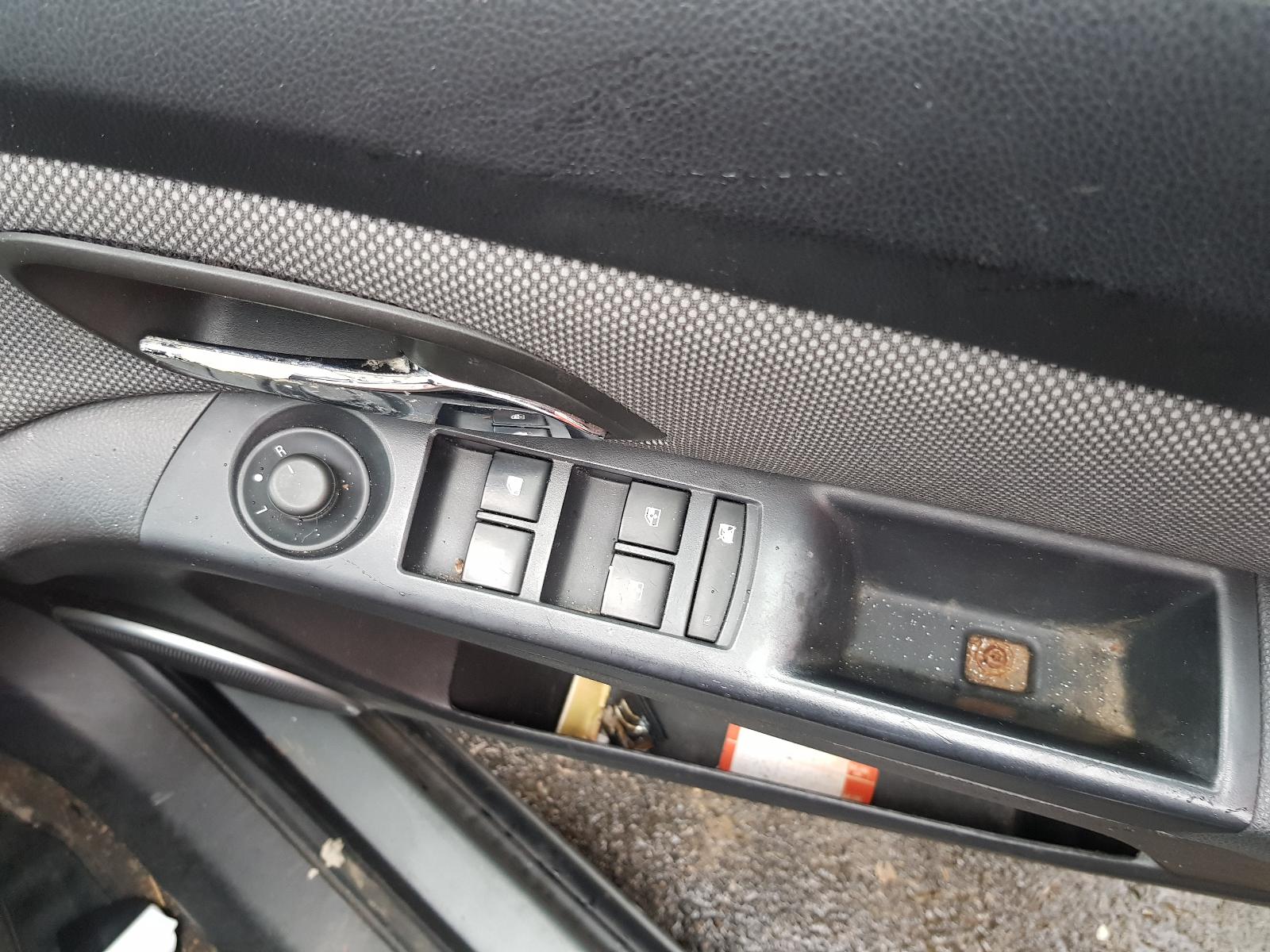 Holden Cruze - 2009-Present