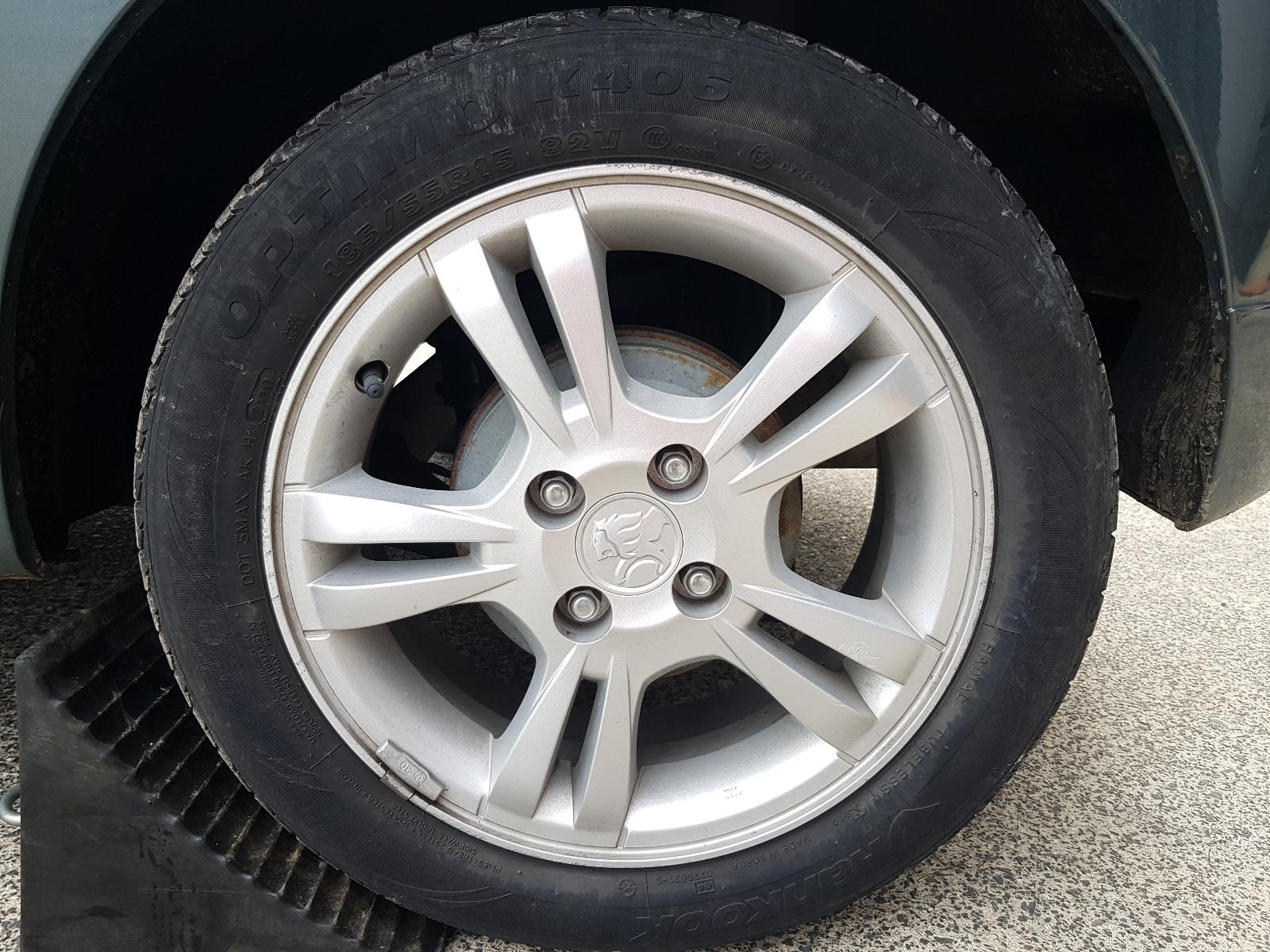 Holden Barina - TK 05-11