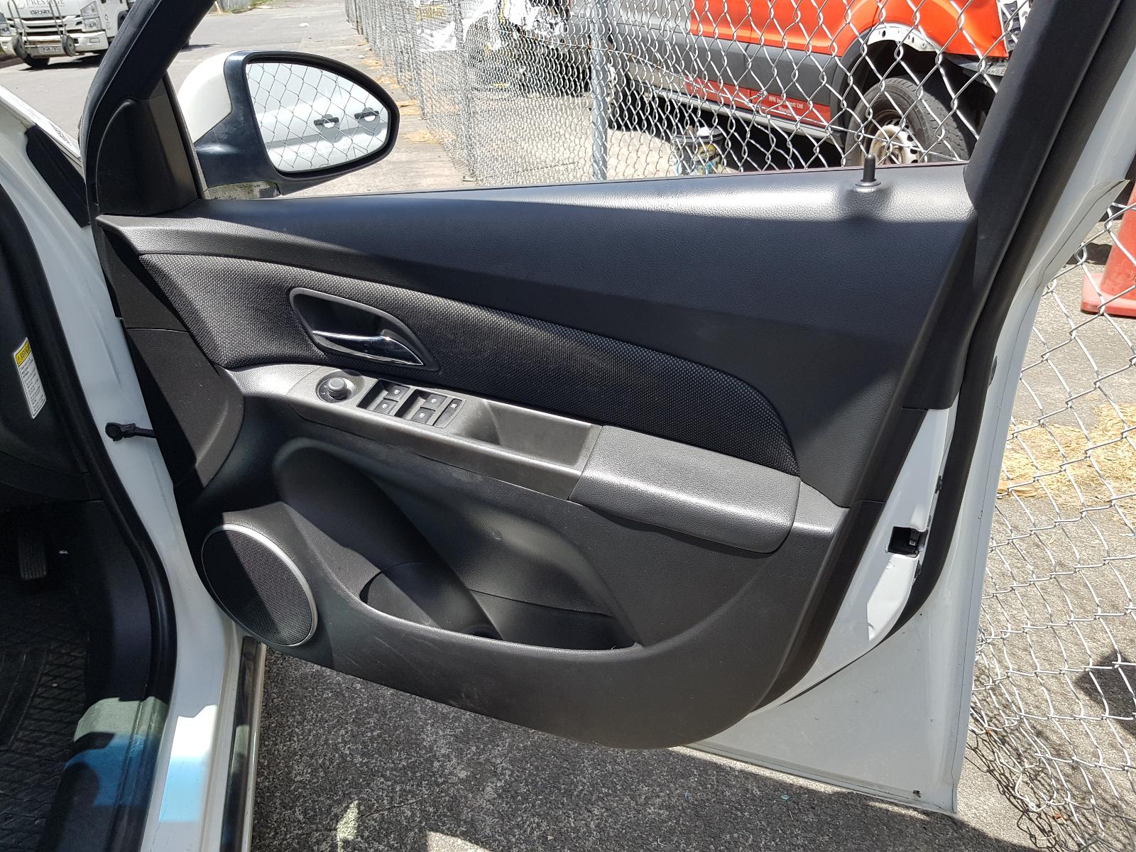 Holden Cruze - 2009-Present