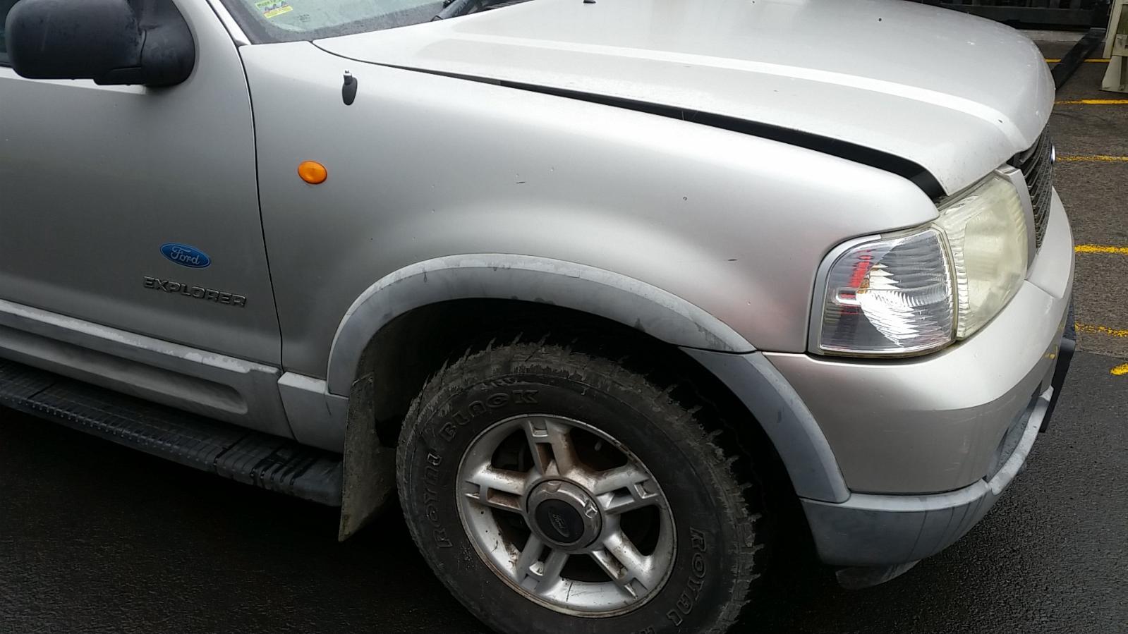 Ford Explorer - UT 2001-2005