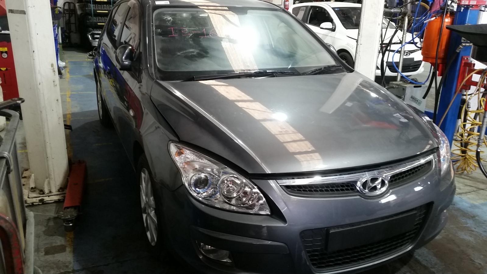 Hyundai i30 - 2007-2016