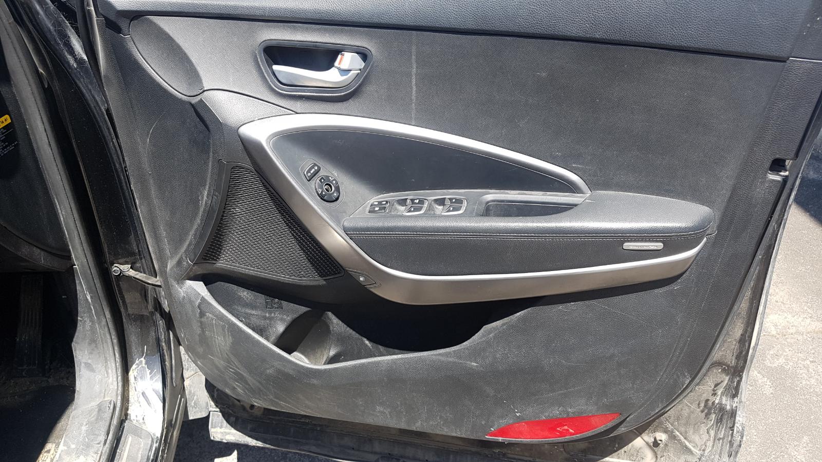 Hyundai Santa Fe - 2013-Present