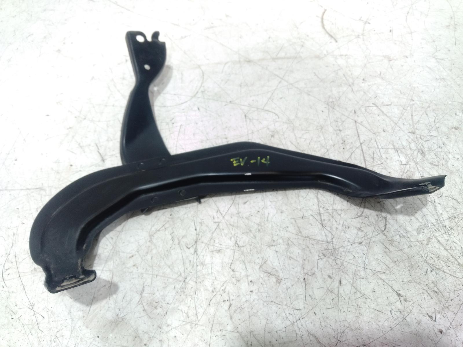 R_Bar_Bracket_Reinfo