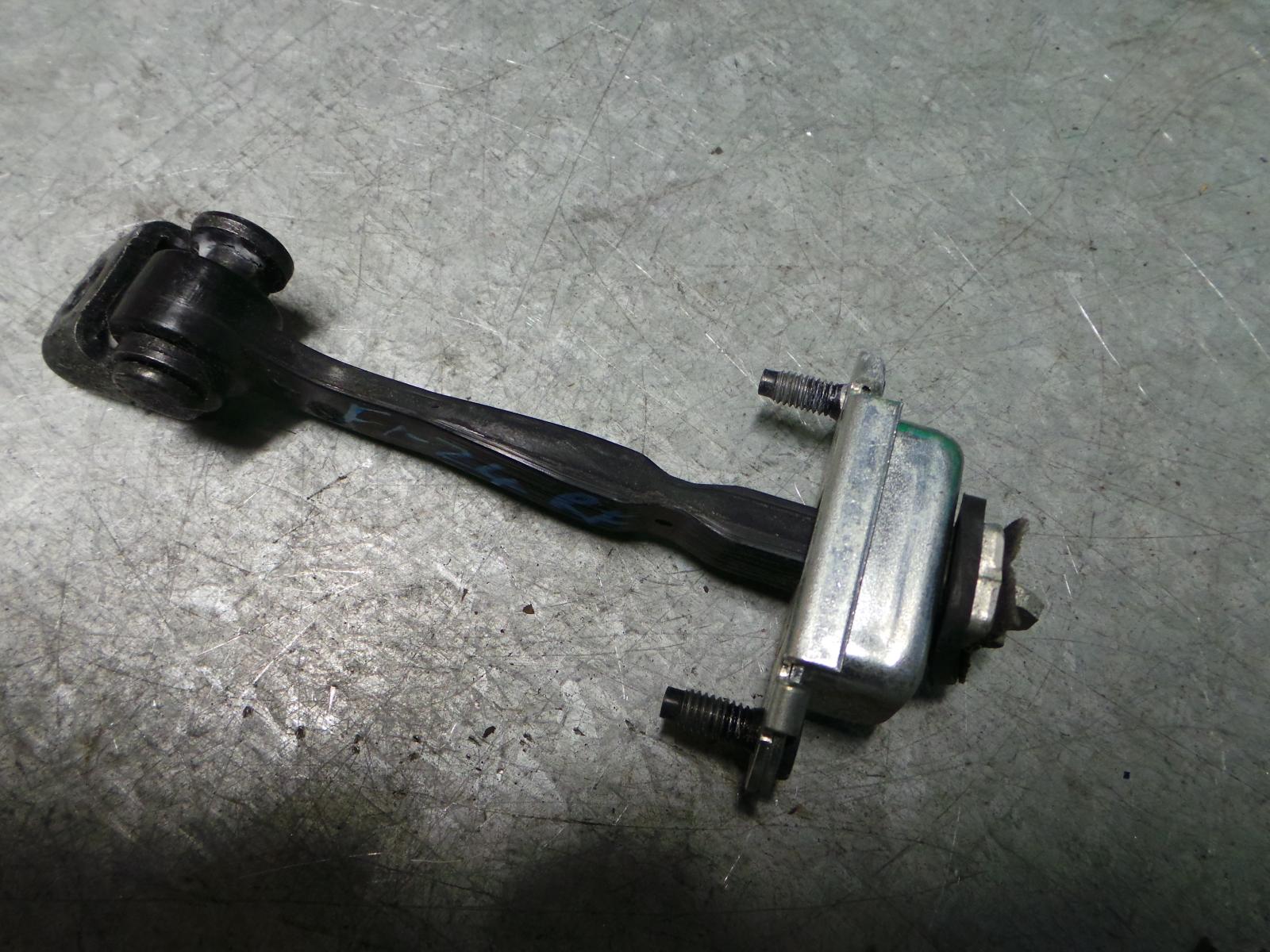 Door_Hinge_Runner