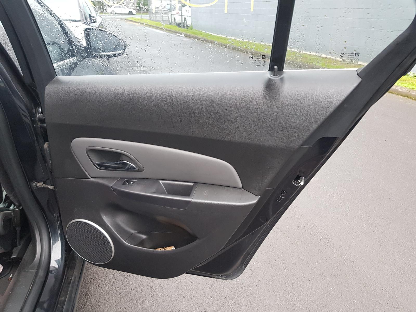 Holden Cruze - 2009-Present