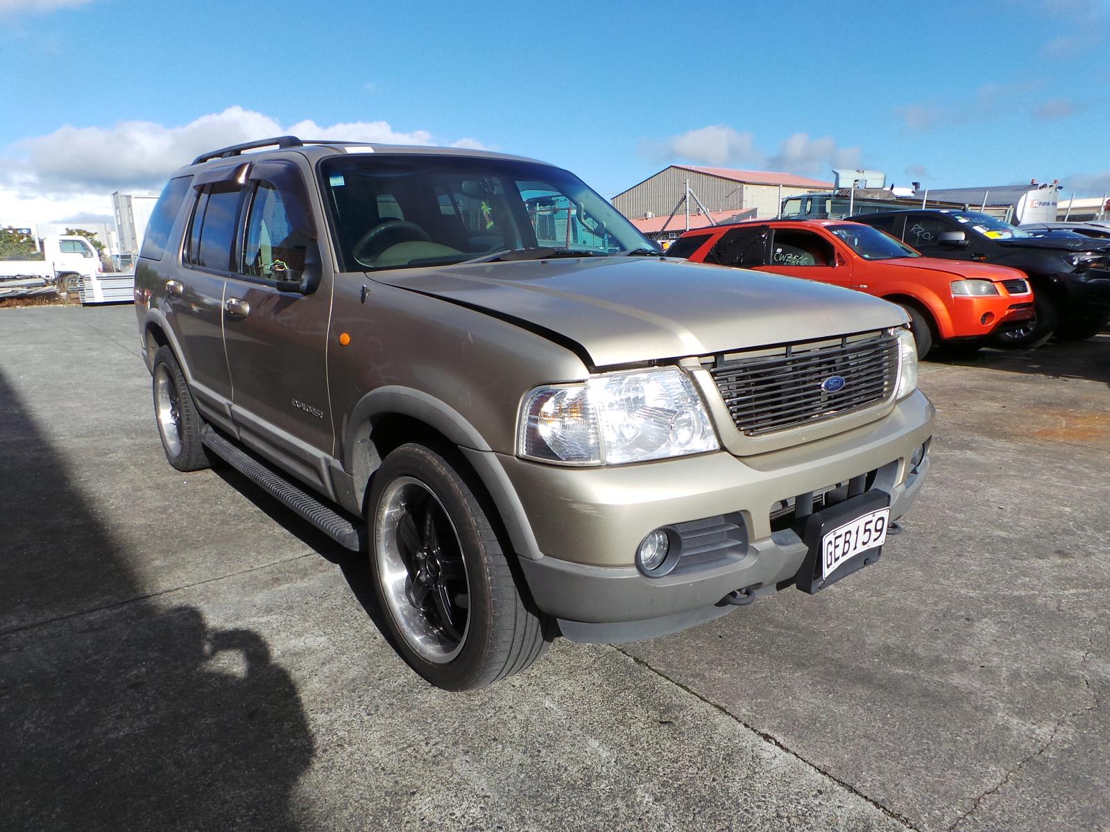 Ford Explorer - UT 2001-2005