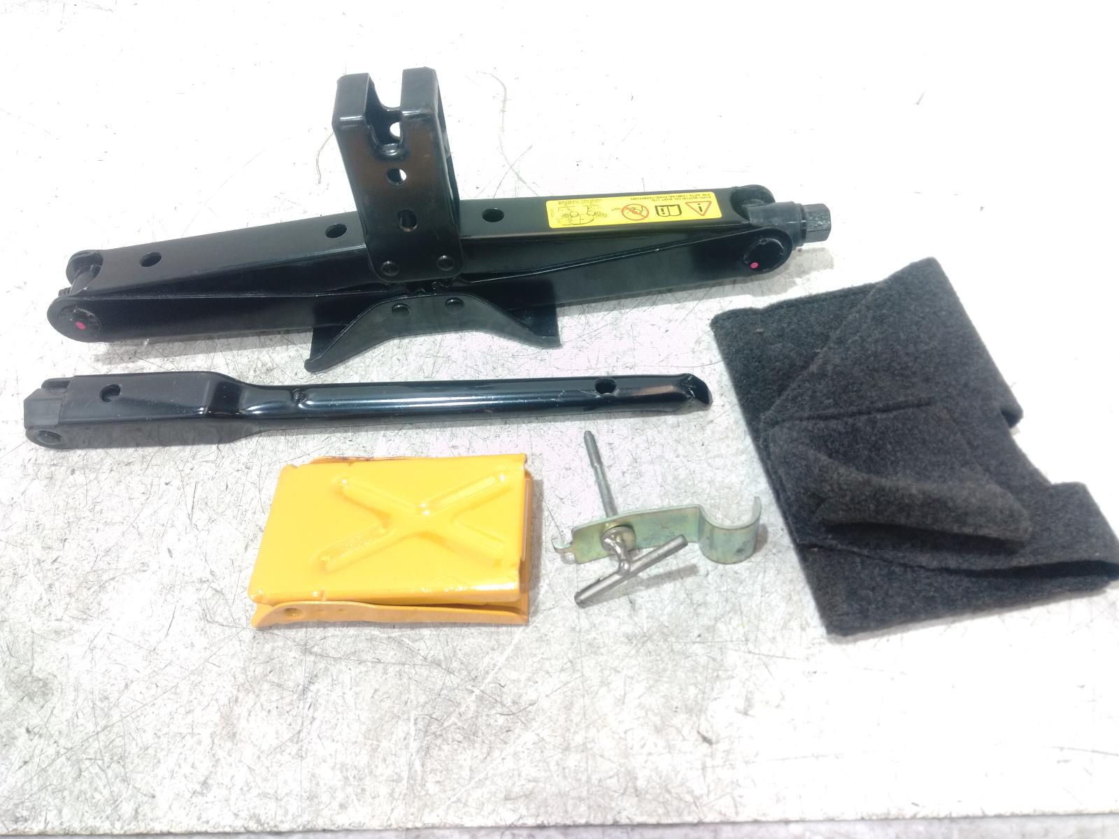 Jack Tool Kit
